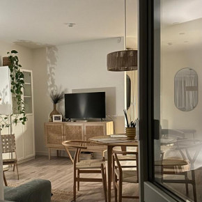 Pajūrio apartamentai su didele terasa